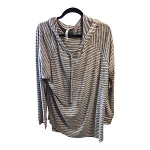 NWOT Celeste Hoodie Top